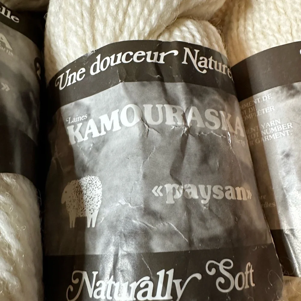 Vintage Kamouraska yarn Aran 2 ply lot of 10 color 22 lot# 200 100gr each wool